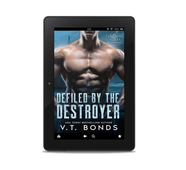 Defiled by the Destroyer (The Knottiverse: Alphas of the Waterworld #4)